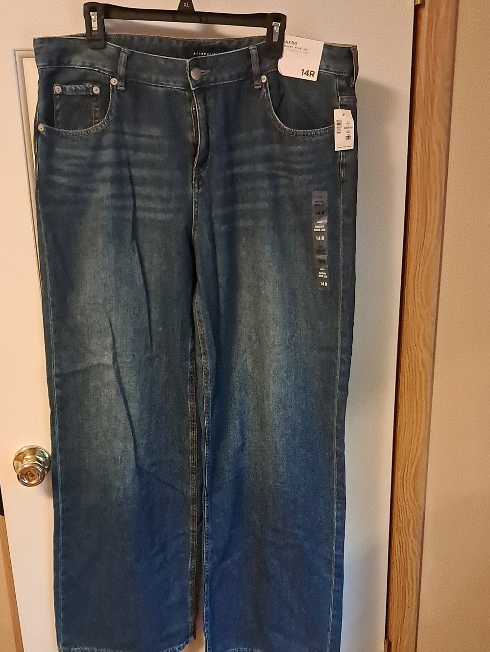 Aeropostale Women's Wide-Leg Jeans in Faded Blue Wash